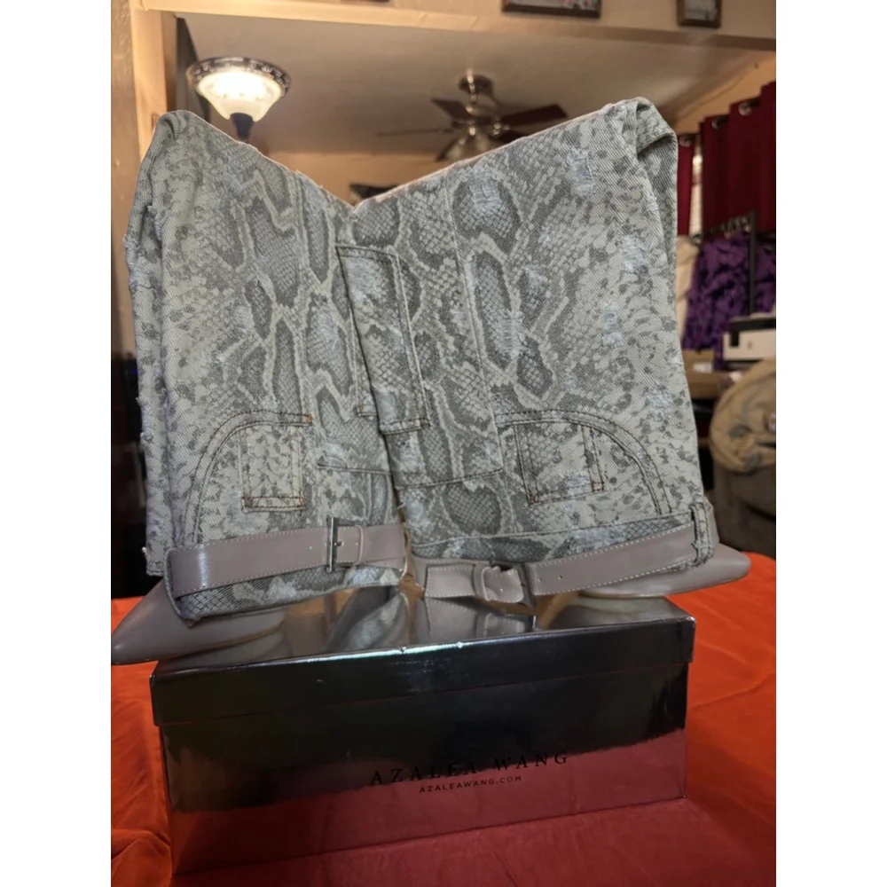 Women's Azalea Wang Over the Knee Boots 8.5 Tan Gray Snake Print